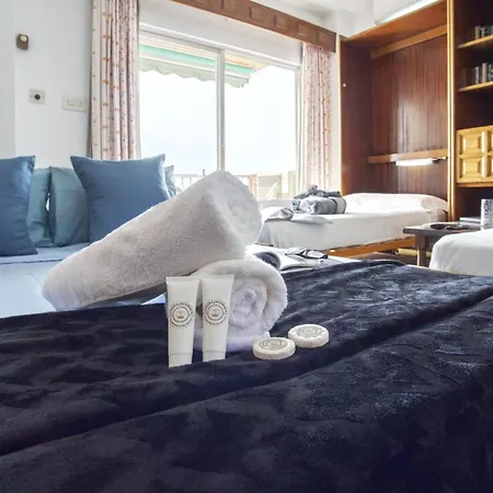 1004 - Beachfront On El Paseo, 4 Pers - Air Conditionning - Wi-fi - Smart Tv 阿尔姆尼卡